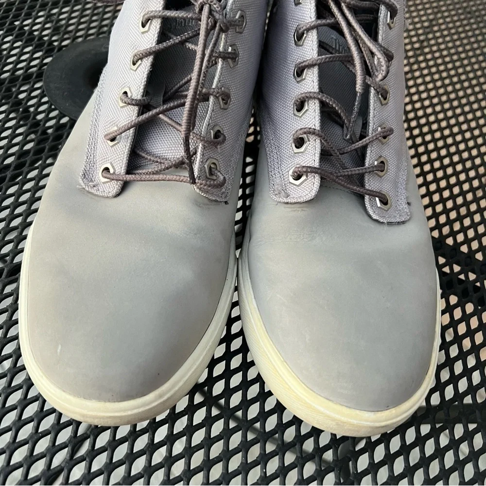 Men’s Timberland Eartkeeper Gray Groveton PlainToe Chukka Sneakers Shoes…